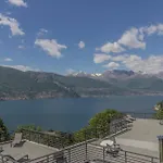 Daire Monolocale Con Soppalco Brezza Del Lario By Varenna Holidays Da 11 A 18 E Da 28 A 35