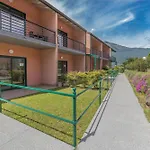 Daire Monolocale Con Soppalco Brezza Del Lario By Varenna Holidays Da 11 A 18 E Da 28 A 35 *