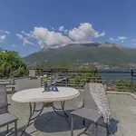 Daire Monolocale Con Soppalco Brezza Del Lario By Varenna Holidays Da 11 A 18 E Da 28 A 35 *