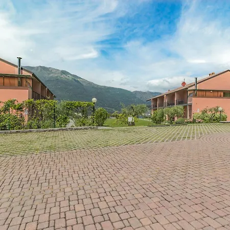 Monolocale Con Soppalco Brezza Del Lario By Varenna Holidays Da 11 A 18 E Da 28 A 35 * דרביו