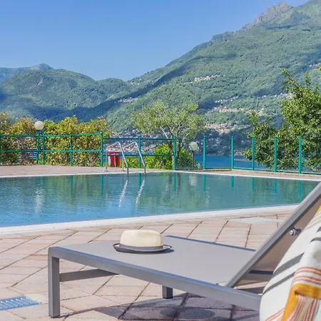 Апартаменты Monolocale Con Soppalco Brezza Del Lario By Varenna Holidays Da 11 A 18 E Da 28 A 35 *