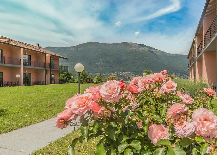 Monolocale Con Soppalco Brezza Del Lario By Varenna Holidays Da 11 A 18 E Da 28 A 35 Apartment
