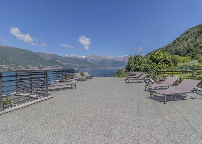 Monolocale Con Soppalco Brezza Del Lario By Varenna Holidays Da 11 A 18 E Da 28 A 35 *