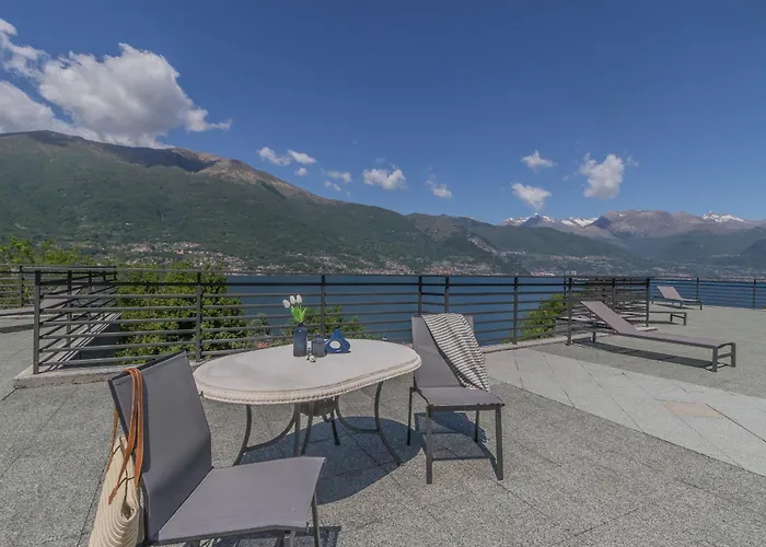 Monolocale Con Soppalco Brezza Del Lario By Varenna Holidays Da 11 A 18 E Da 28 A 35 * Dervio